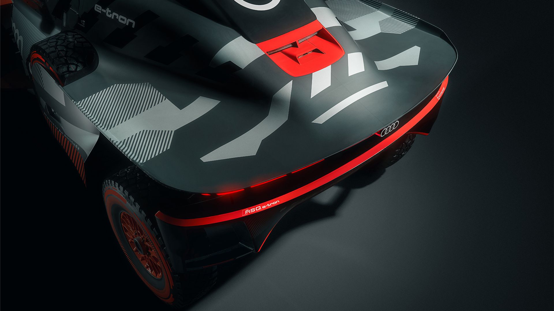 Bovenaanzicht van de achterkant van de Audi RS Q e-tron E2.