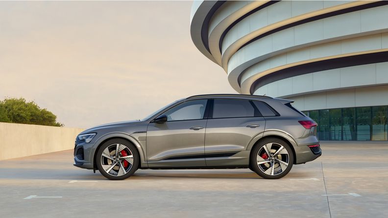 Side view of the Audi Q8 e-tron.