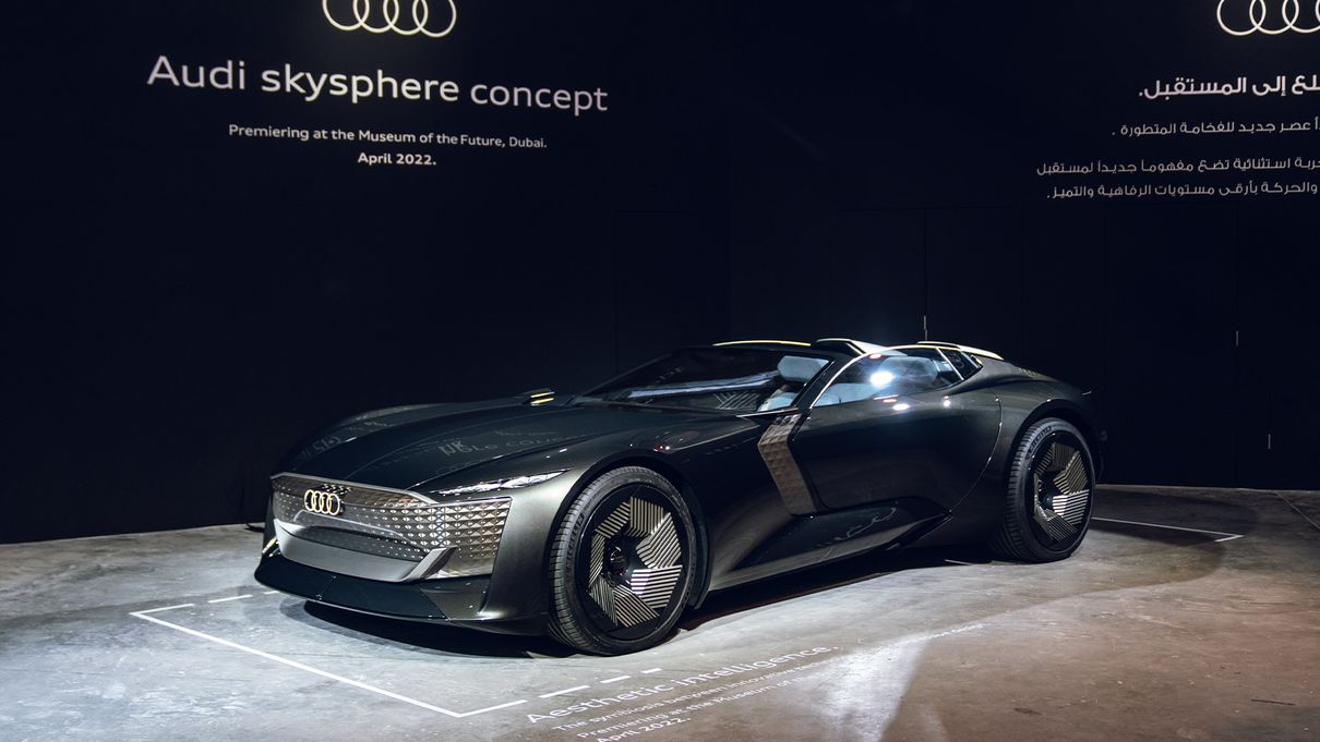 El Audi skysphere concept en la exposición del museo.