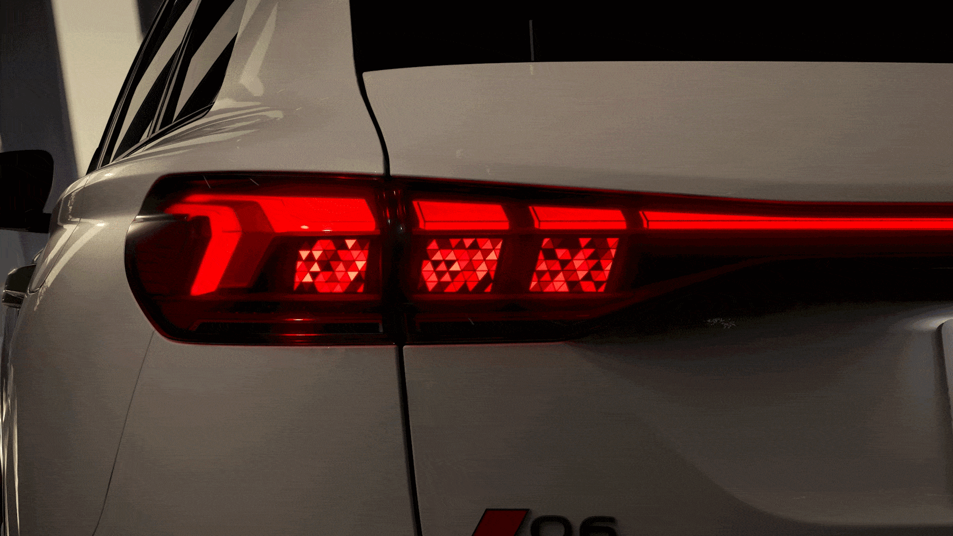 Unique: the lighting technology of the Audi Q6 e-tron